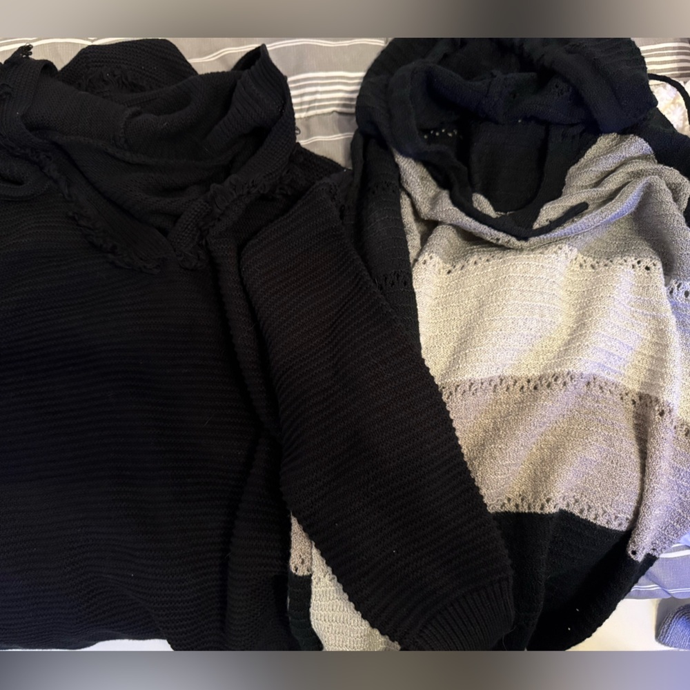 Black and Gray Knit hooded Sweaters